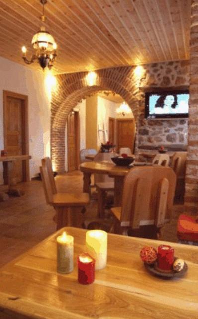 Nimbus Guesthouse Sidhirokhorion Ngoại thất bức ảnh