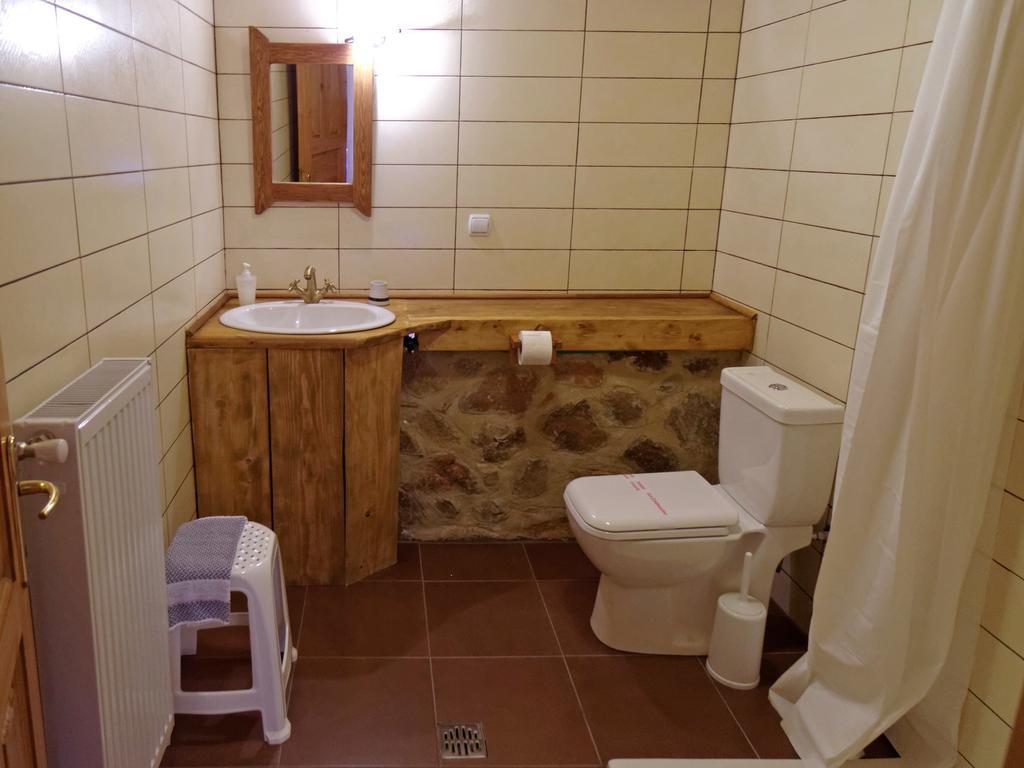 Nimbus Guesthouse Sidhirokhorion Phòng bức ảnh
