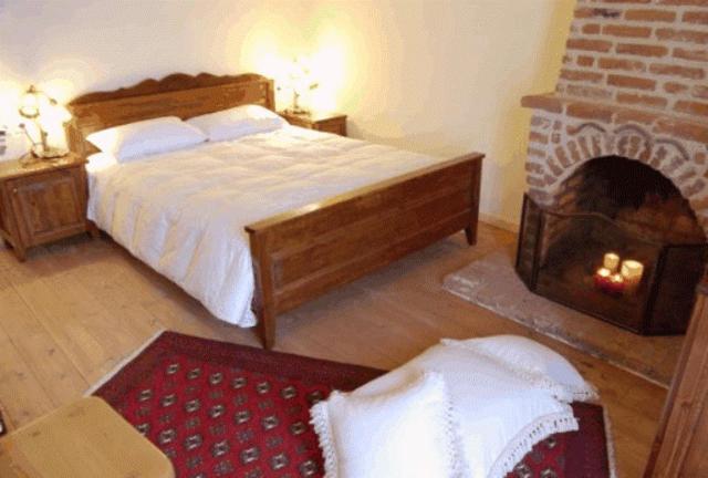 Nimbus Guesthouse Sidhirokhorion Ngoại thất bức ảnh